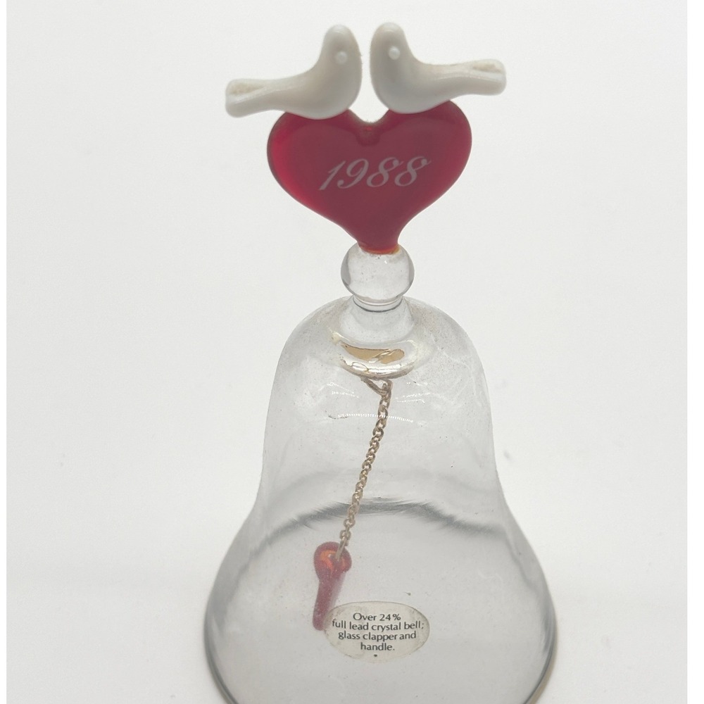vintage Avon 1988 "Heart Songs" lovebirds 24% lead crystal bell with gold trim